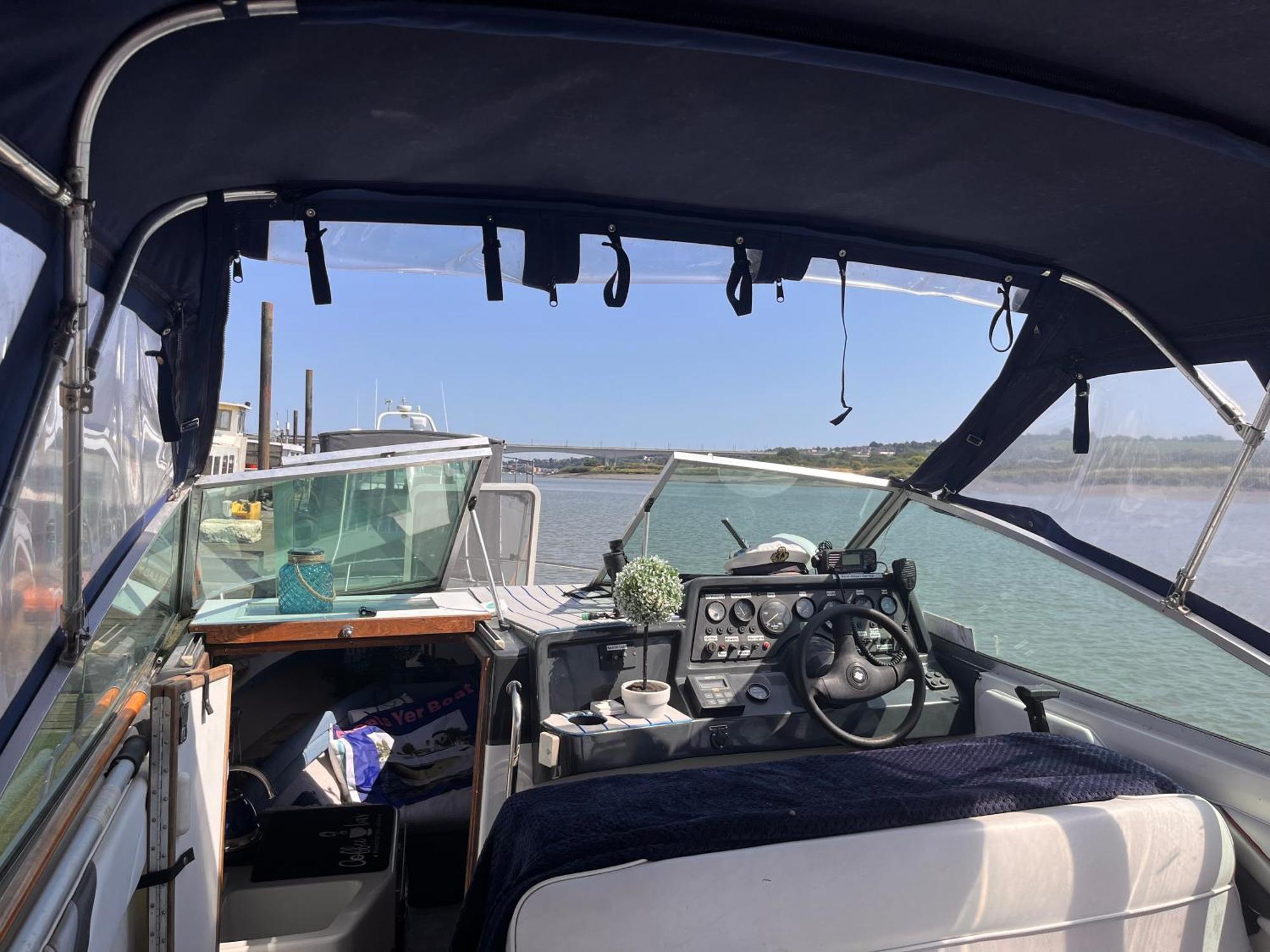 Floatsyerboat 호텔 Cuxton 외부 사진